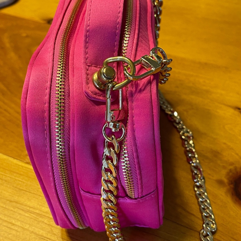 Authentic Prada Travel Hanbag - Picture 11 of 11